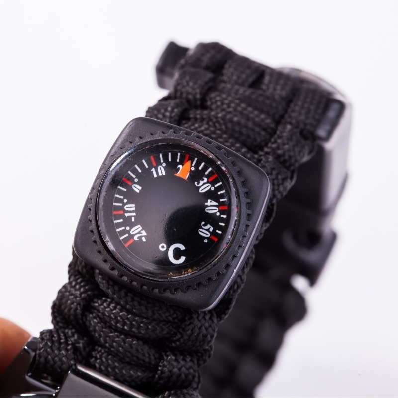 多機能アウトドアウォッチ傘ロープ編みブレスレット、フリントコ - Outdoor Adventure Gifts のレビューと価格