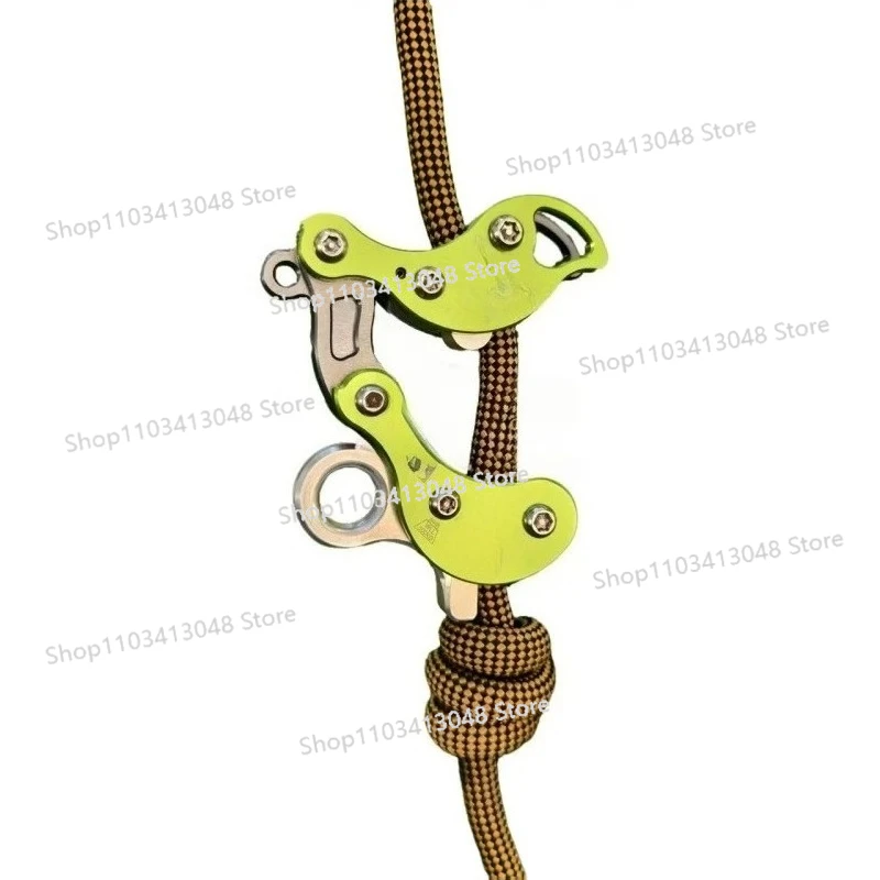 8つのリングで木を登る機械式グリップ（ロープ不要）屋外アドベ - Outdoor Adventure For Kids のレビューと価格